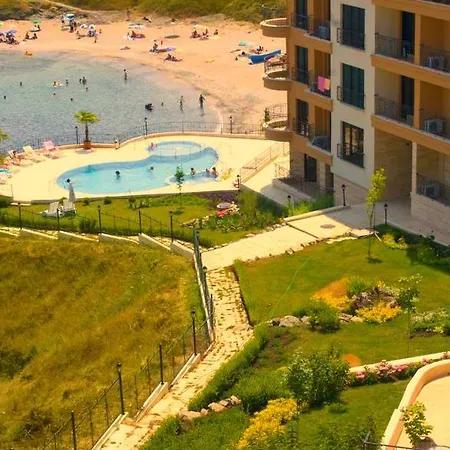 Апартамент Vip Homes